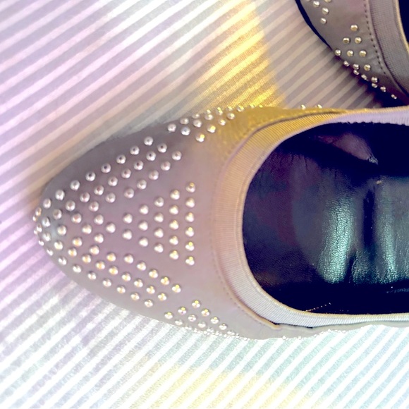 See By Chloe Shoes - 🌟SEE BY CHLOE, Gray Leather Studded Ballet Flats, Sz. 39 EU, EUC 💫💙🌟Perfect